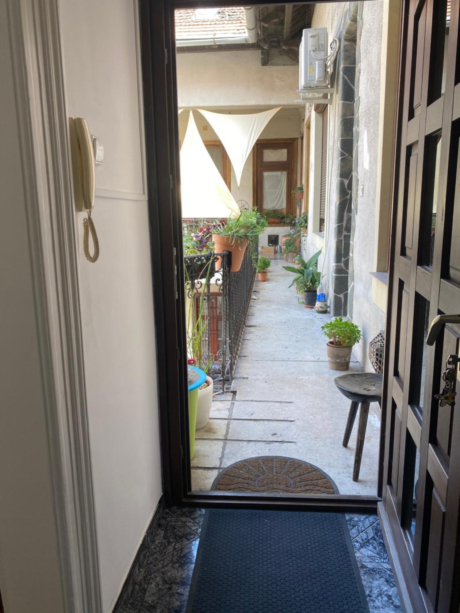 Oasis One Bedroom For Renting Apartman *